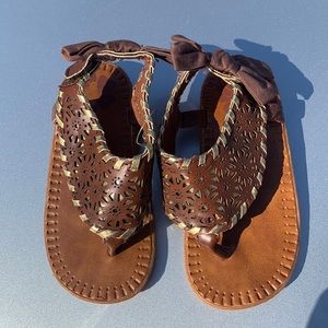NWOT toddler girls thong sandals!